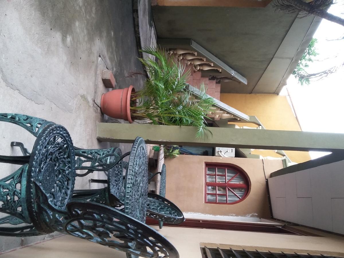 Cabinas Madeleine Puntarenas Extérieur photo