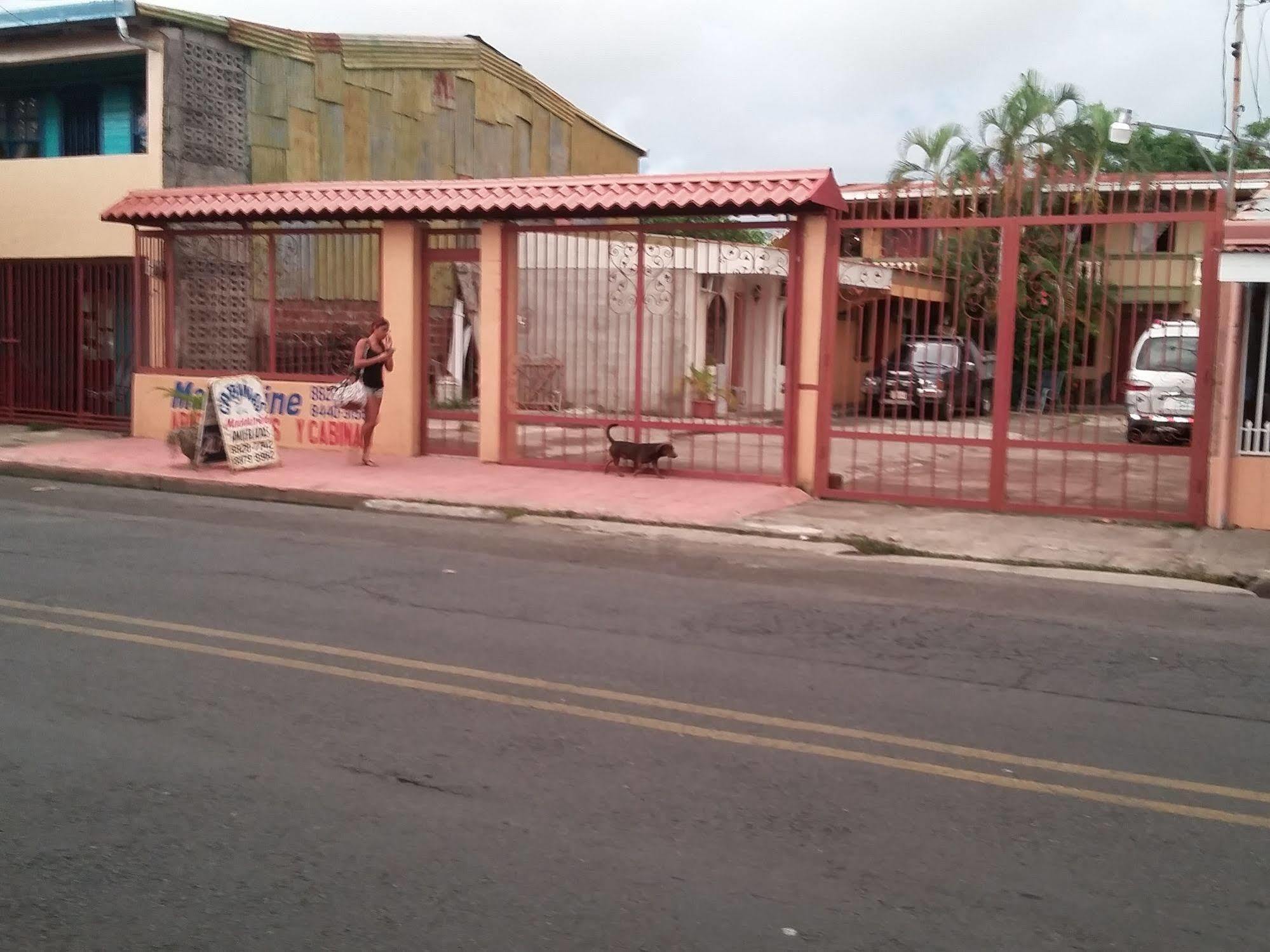 Cabinas Madeleine Puntarenas Extérieur photo