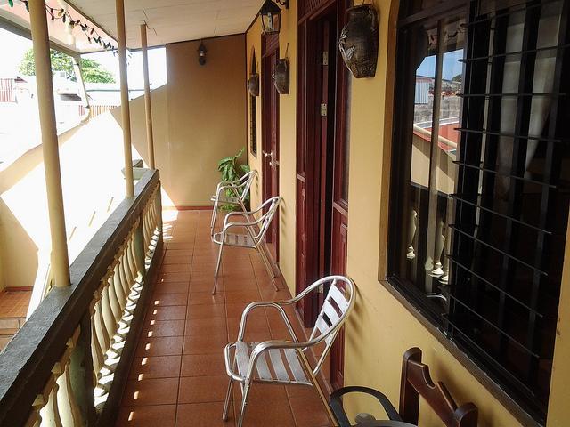 Cabinas Madeleine Puntarenas Extérieur photo